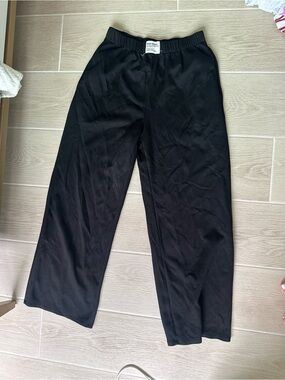 Women’s Black Elastic-Waist Casual Pants